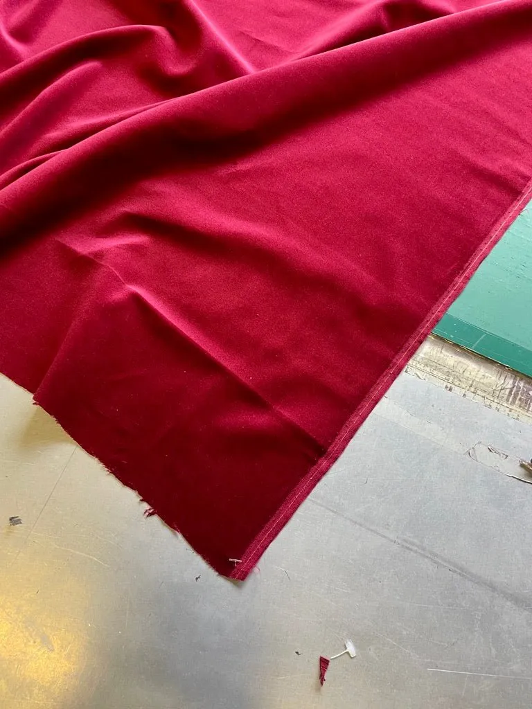 142cm wide BURGUNDY  Cotton Dressmaking Velvet / Velveteen - Light Weight - 230  gsm - 142 cms