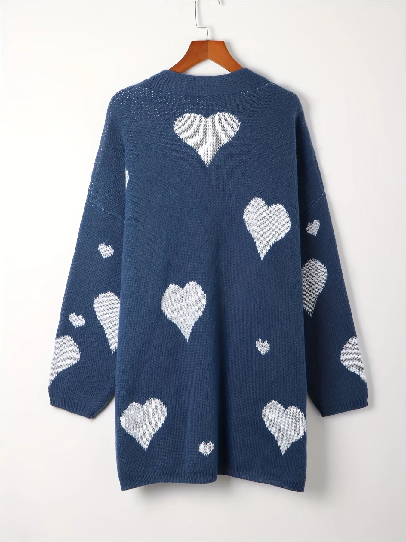 Stylish Heart Print Plus Size Cardigan with Medium Stretch