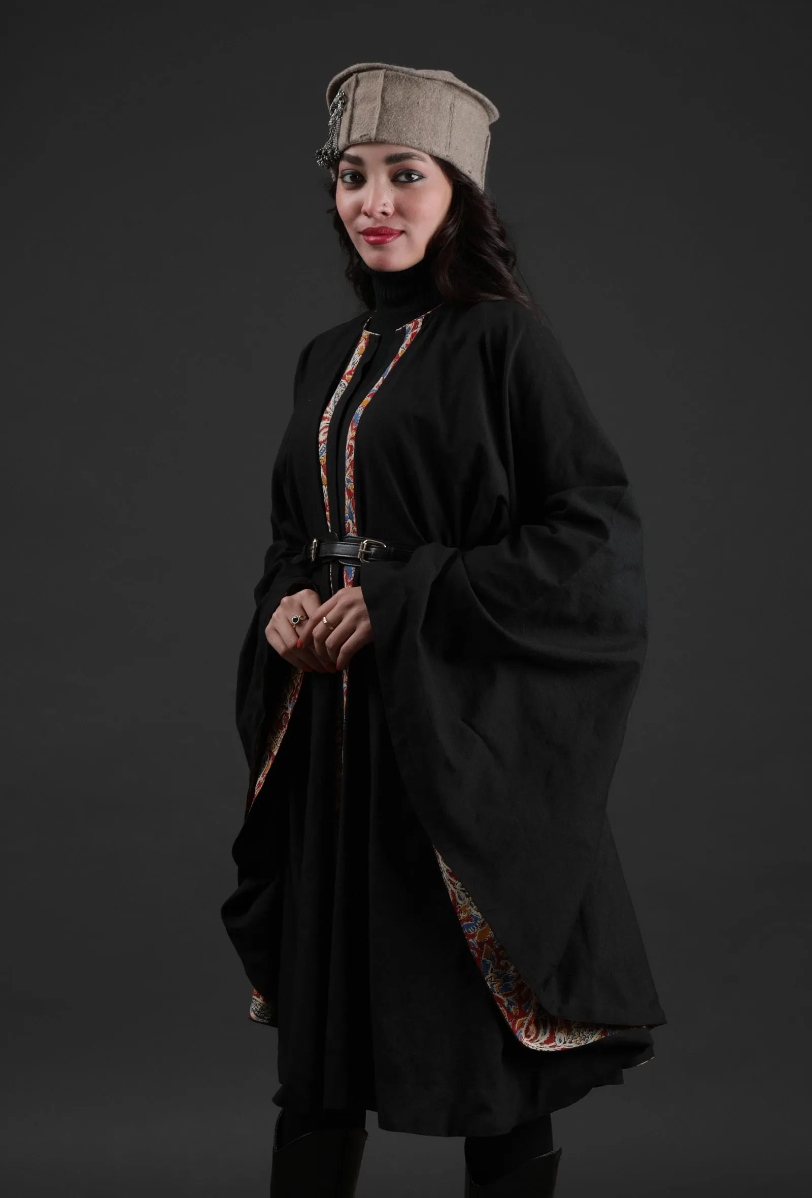 Ziya Black Cashmilon Overlay Cape With Kalamkari Detailing & Waist Belt